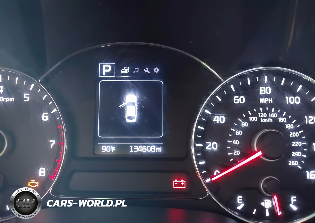 2018 Kia Forte Lx VIN:3KPFL4A77JE194118 - 15