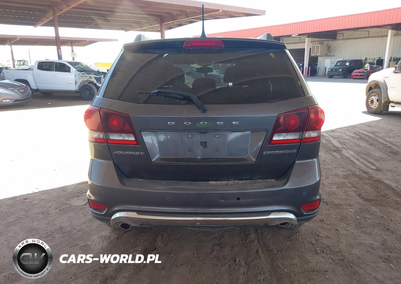 2017 Dodge Journey Crossroad Plus VIN:3C4PDCGG3HT520425 - 16