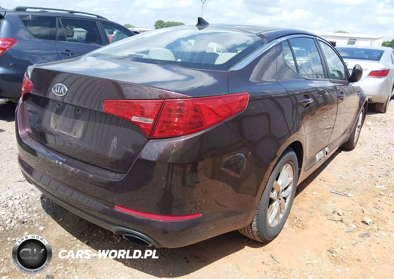 2011 Kia Optima Lx VIN:KNAGM4A76B5142412 - 4
