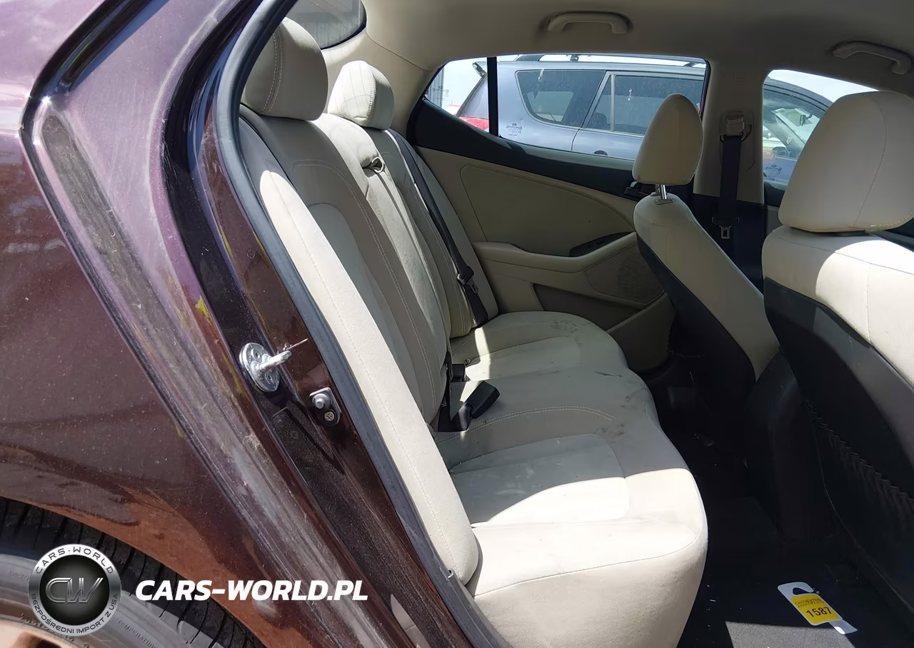 2011 Kia Optima Lx VIN:KNAGM4A76B5142412 - 8
