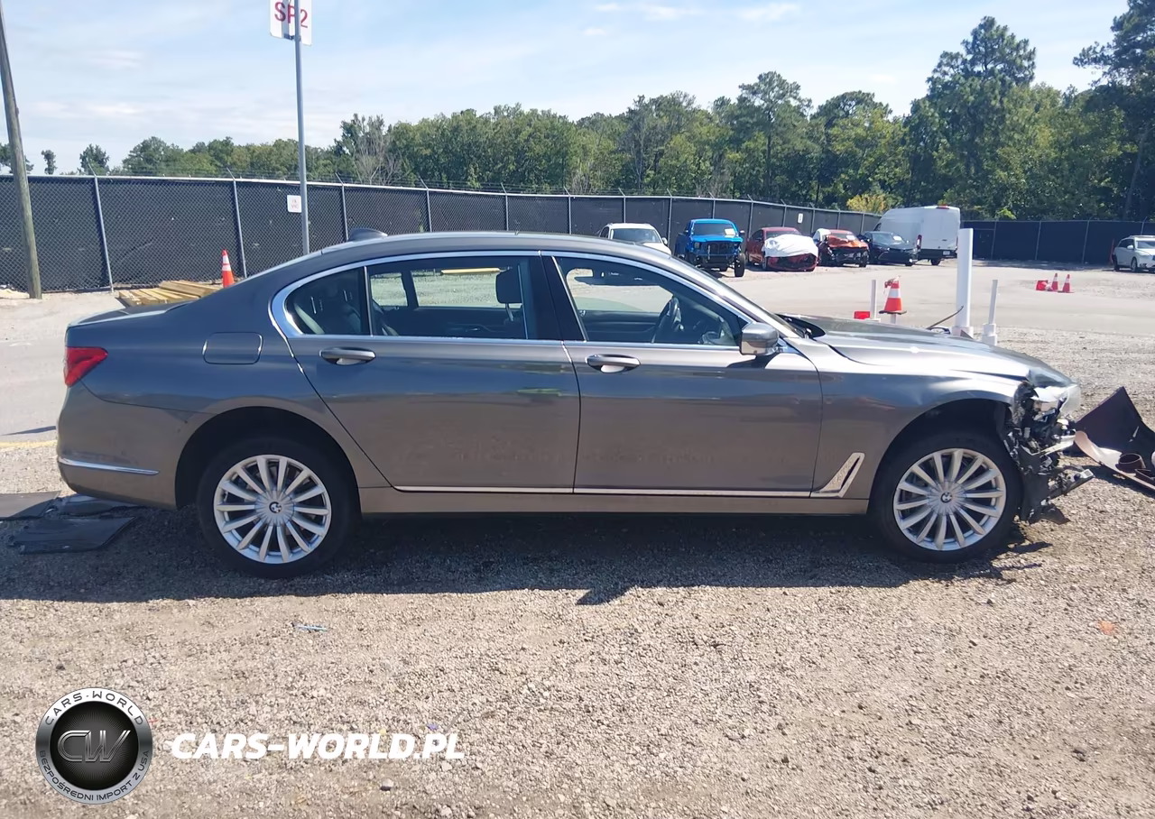 2016 BMW 740I VIN:WBA7E2C59GG738526 - 13