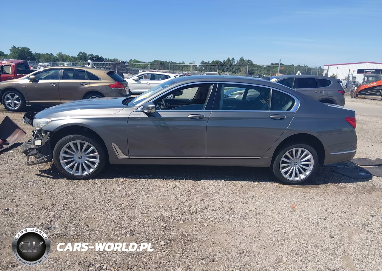 2016 BMW 740I VIN:WBA7E2C59GG738526 - 14