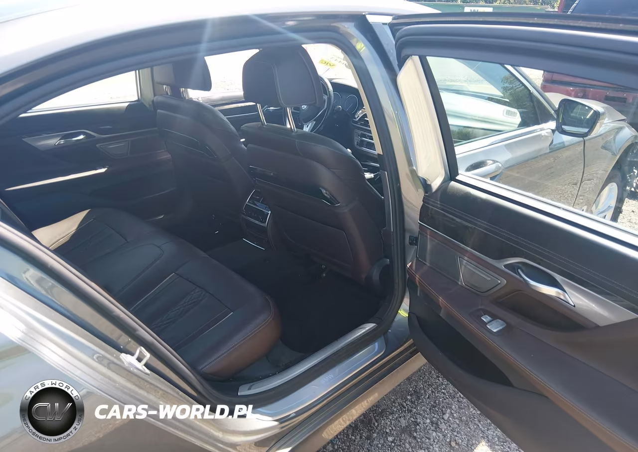 2016 BMW 740I VIN:WBA7E2C59GG738526 - 8
