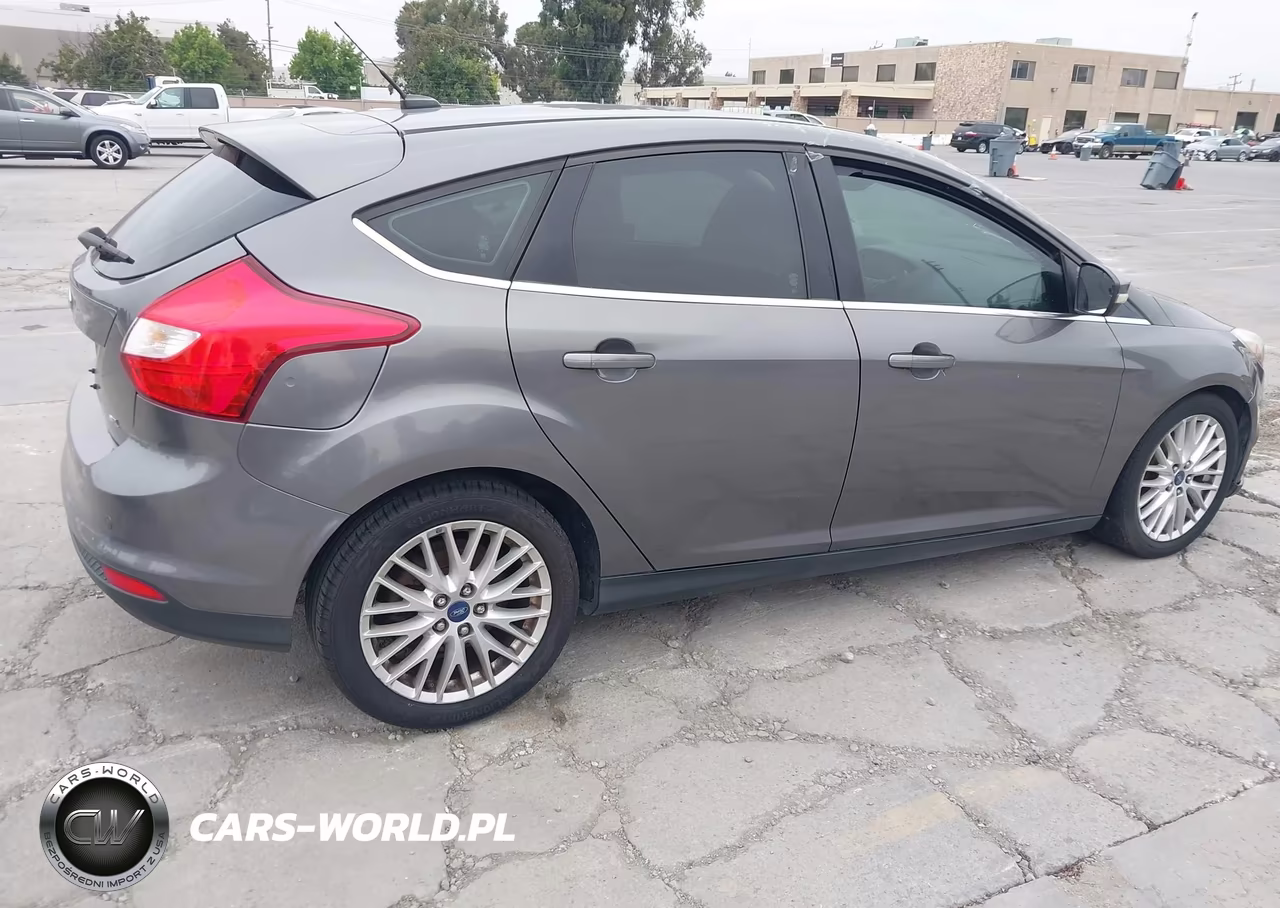 2012 Ford Focus Sel VIN:1FAHP3M26CL453463 - 4