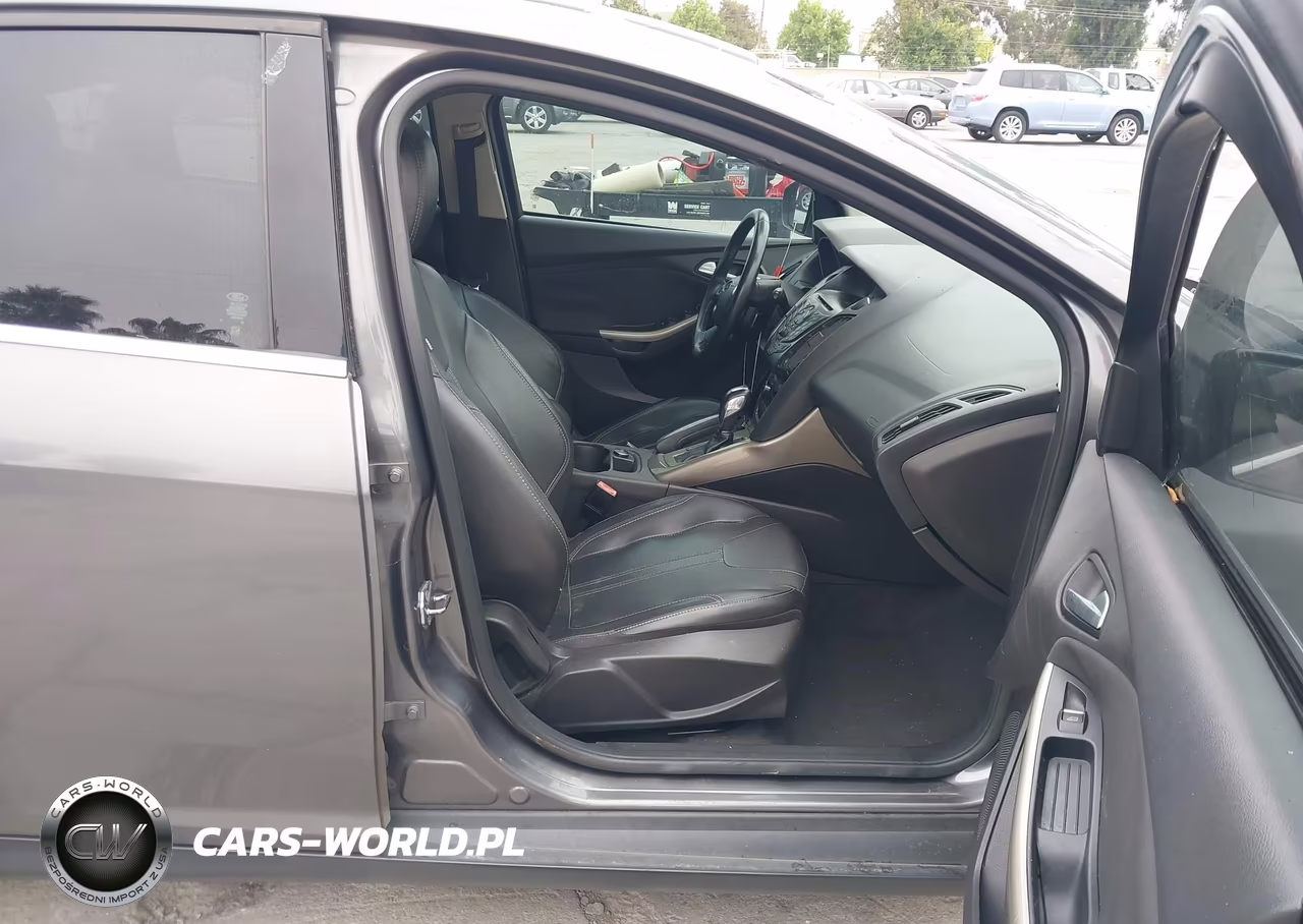 2012 Ford Focus Sel VIN:1FAHP3M26CL453463 - 5