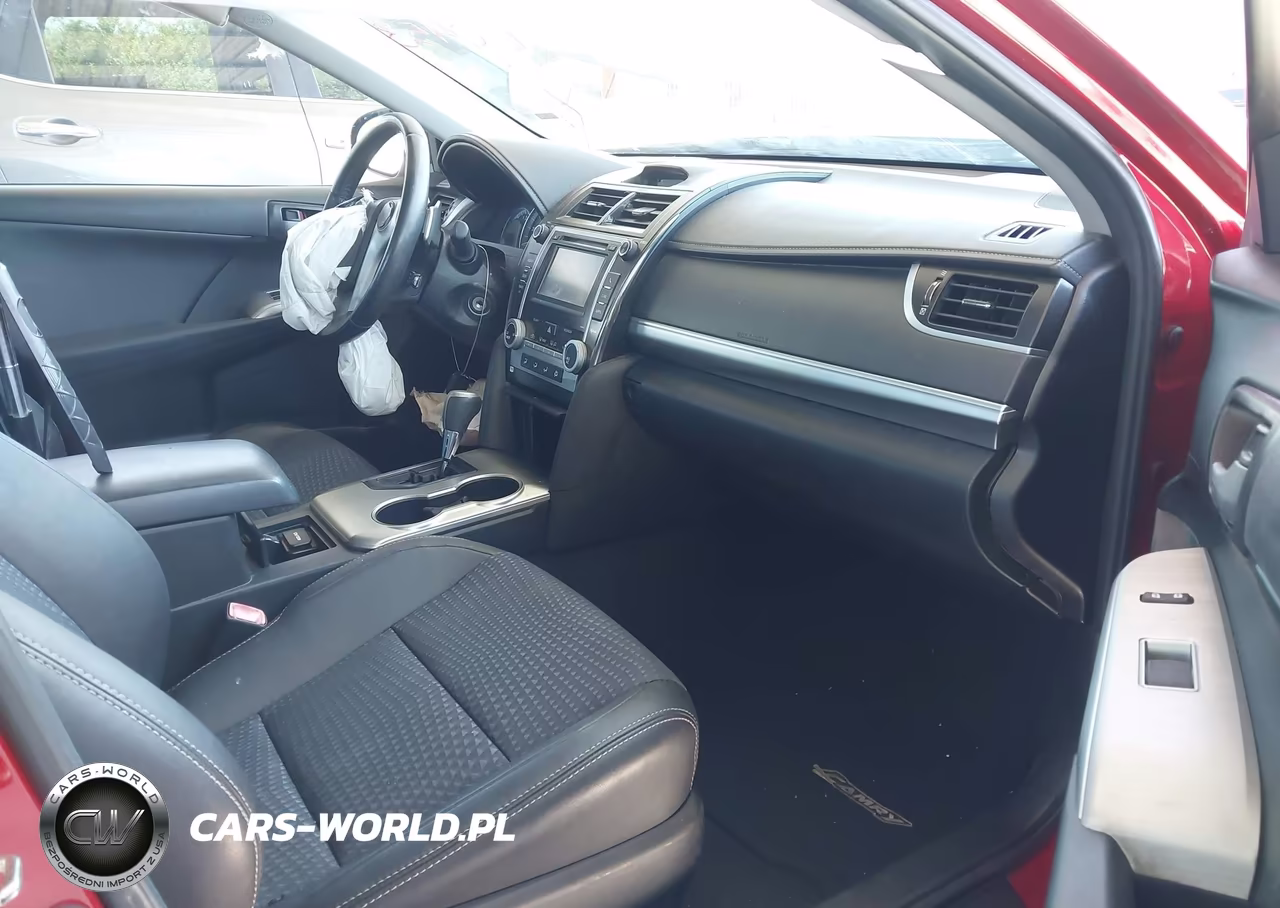 2014 Toyota Camry Se Sport VIN:4T1BF1FK3EU727473 - 5