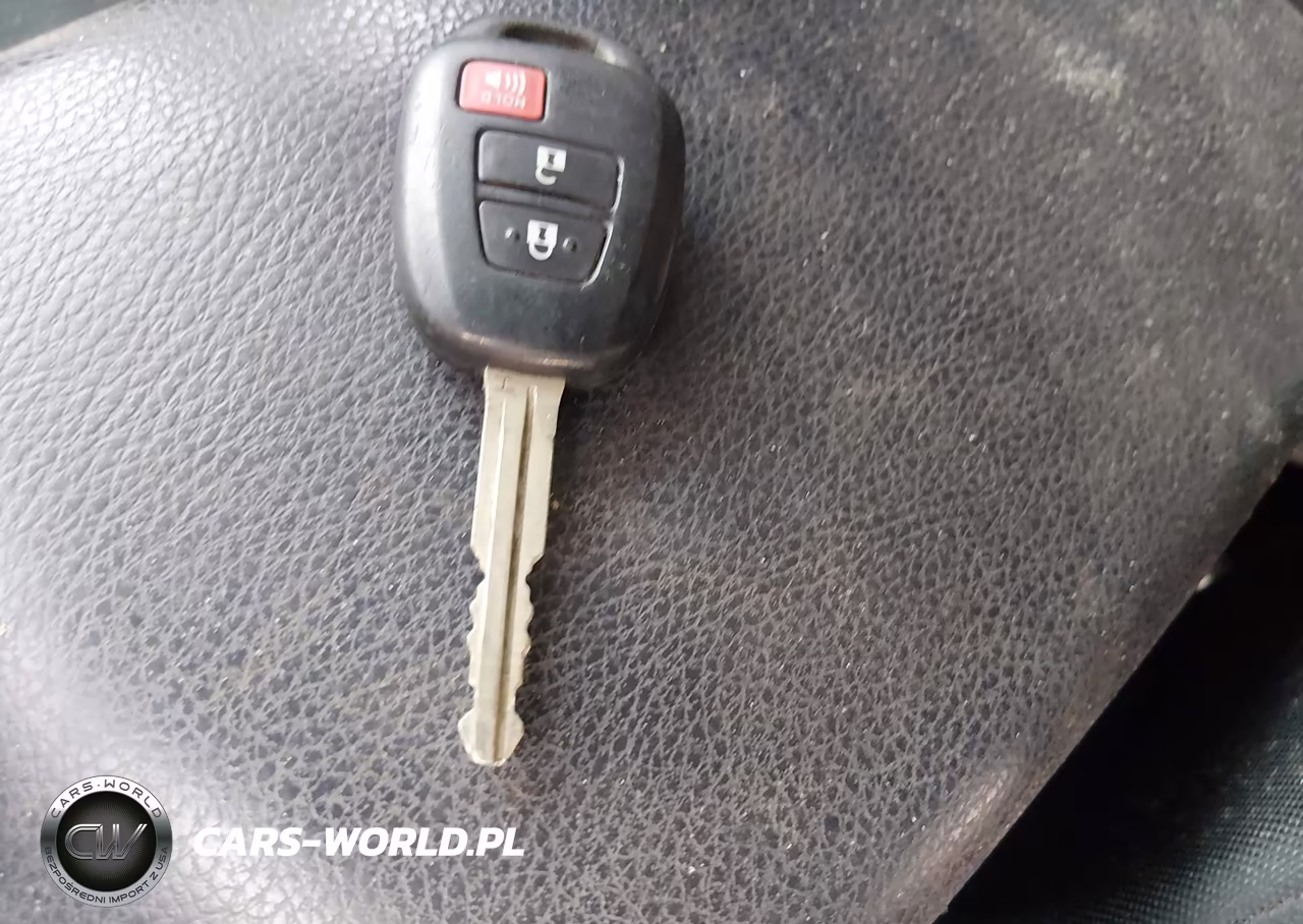 2017 Toyota Rav4 Le VIN:JTMZFREV9HJ149706 - 11