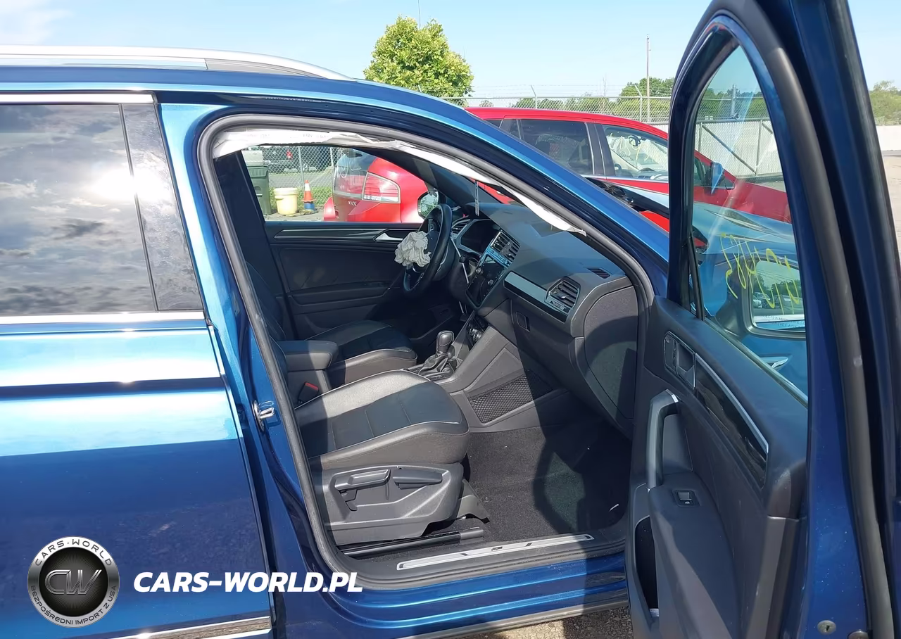 2018 Volkswagen Tiguan 2.0T Sel Premium VIN:3VV4B7AX7JM162479 - 5
