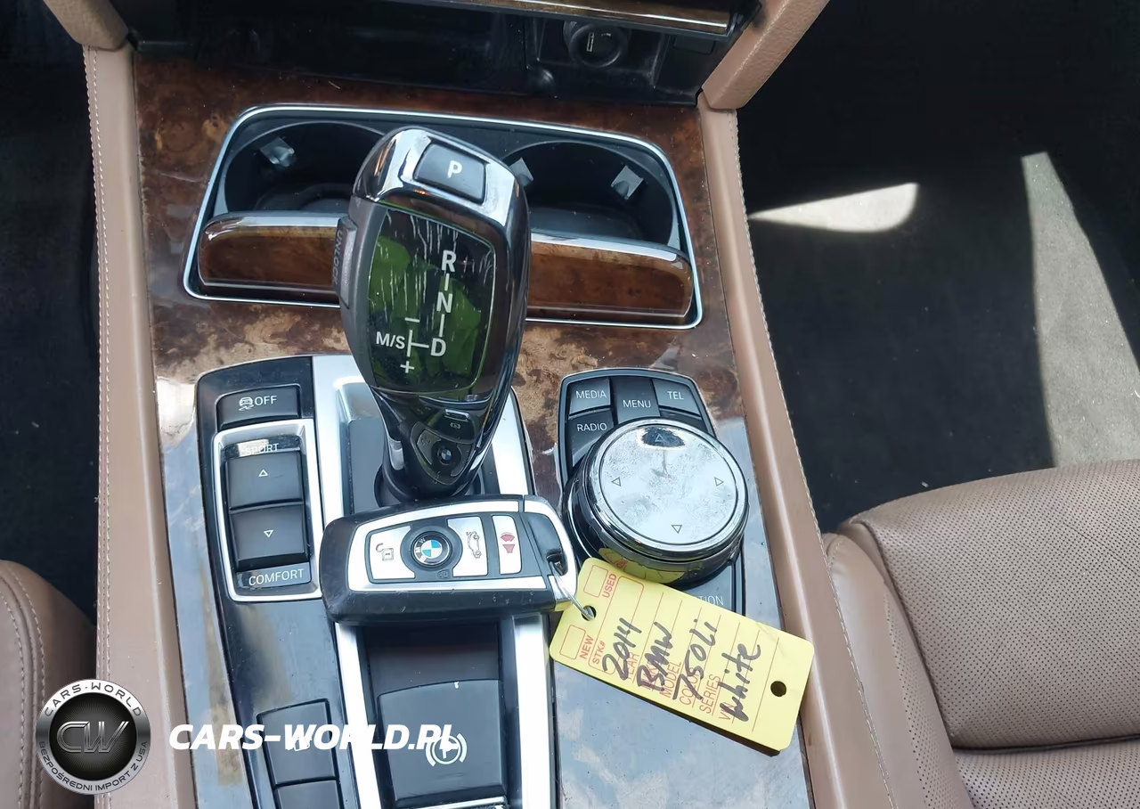 2014 BMW Alpina B7 VIN:WBAYE8C55ED135403 - 11