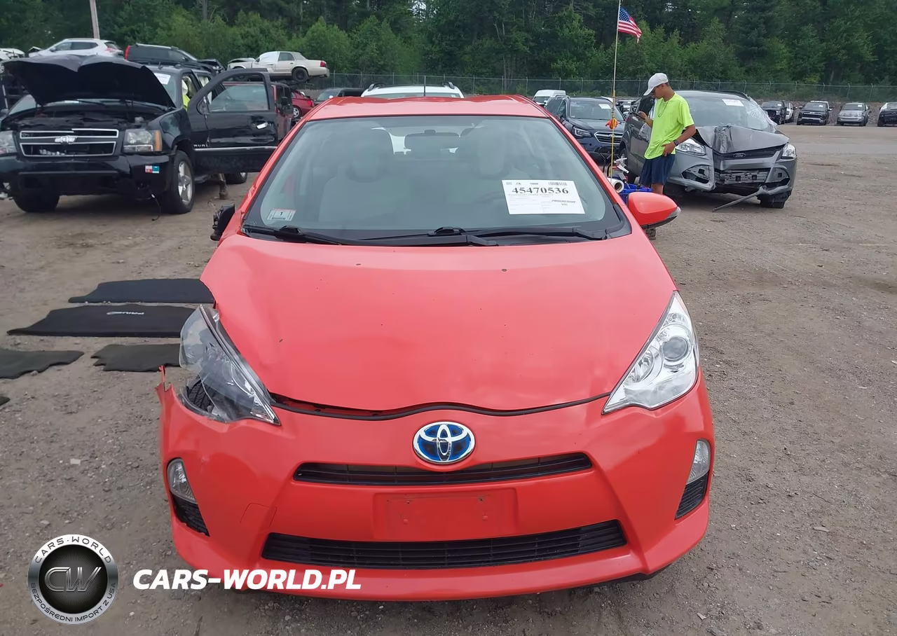 2012 Toyota Prius C One VIN:JTDKDTB39C1026343 - 13