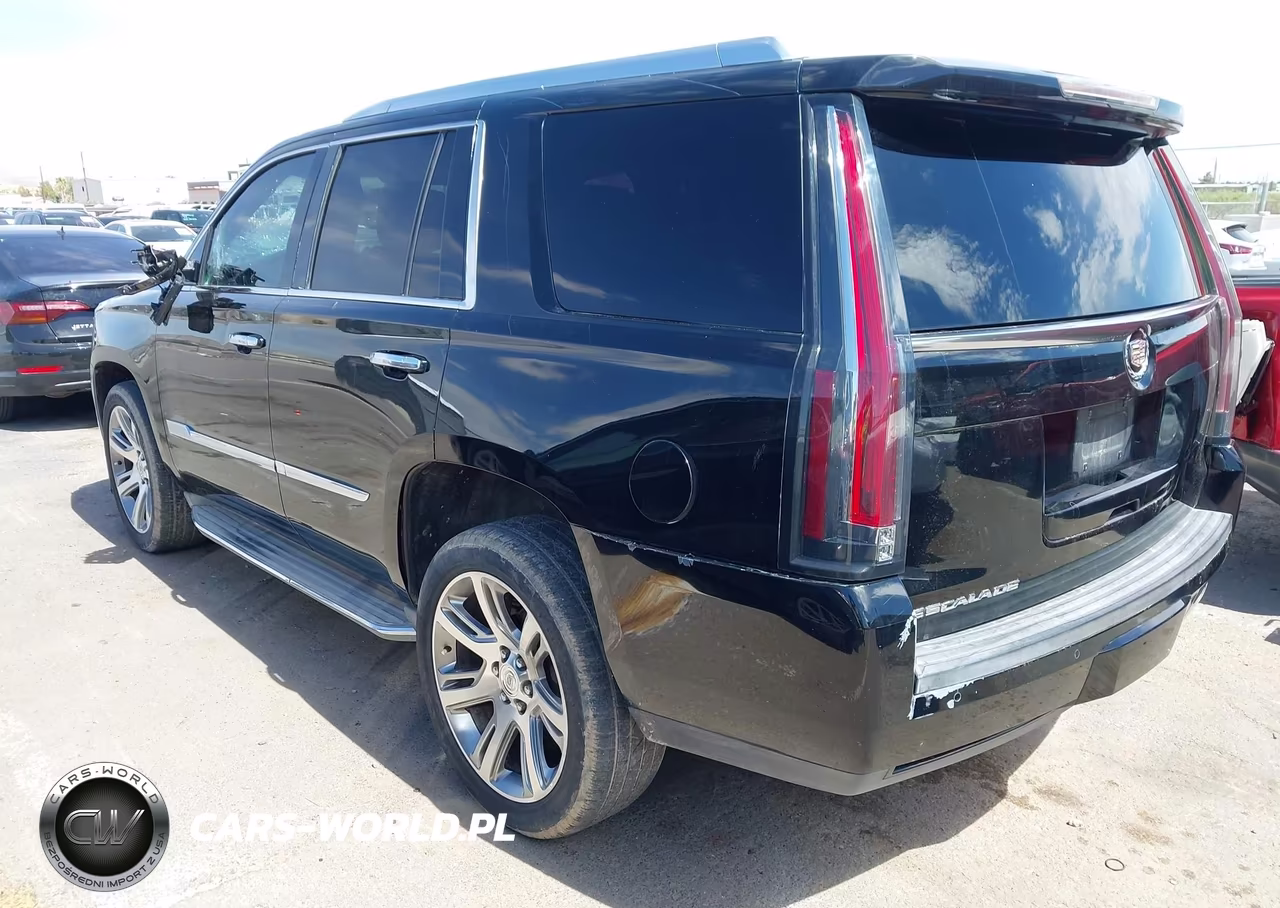 2015 Cadillac Escalade Luxury VIN:1GYS3BKJ9FR148728 - 3