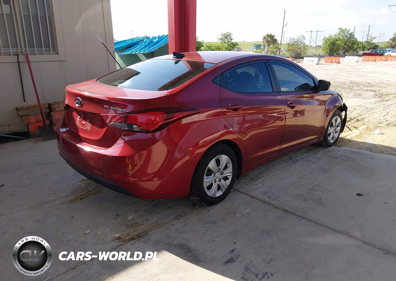 2016 Hyundai Elantra Se VIN:5NPDH4AE1GH677096 - 4