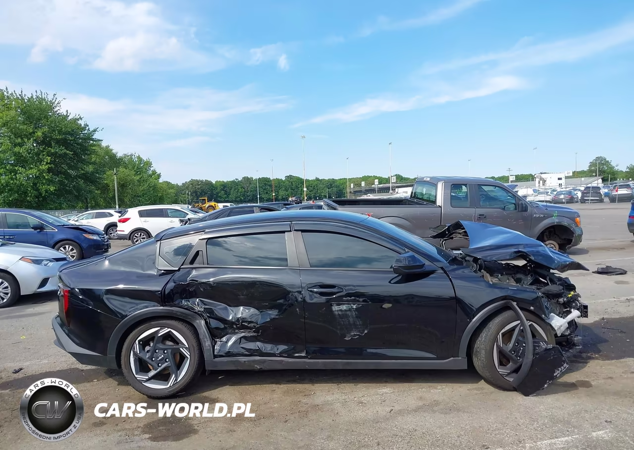 2025 Kia K4 Ex VIN:3KPFU4DE6SE006925 - 13
