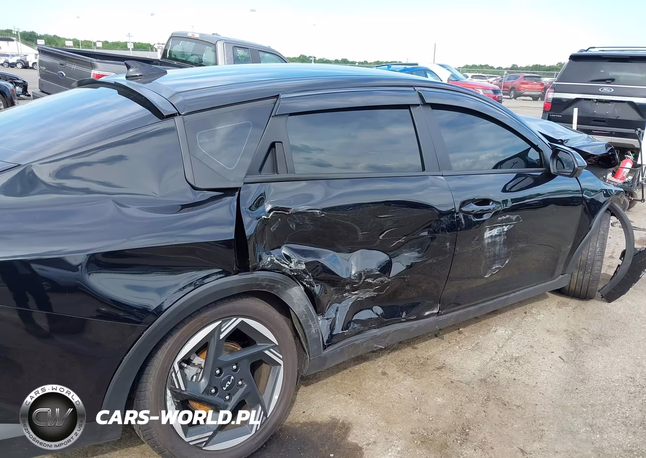 2025 Kia K4 Ex VIN:3KPFU4DE6SE006925 - 18