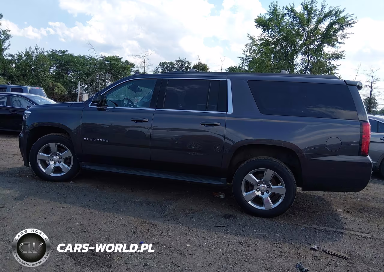 2018 Chevrolet Suburban Ls VIN:1GNSKGKC6JR209900 - 14
