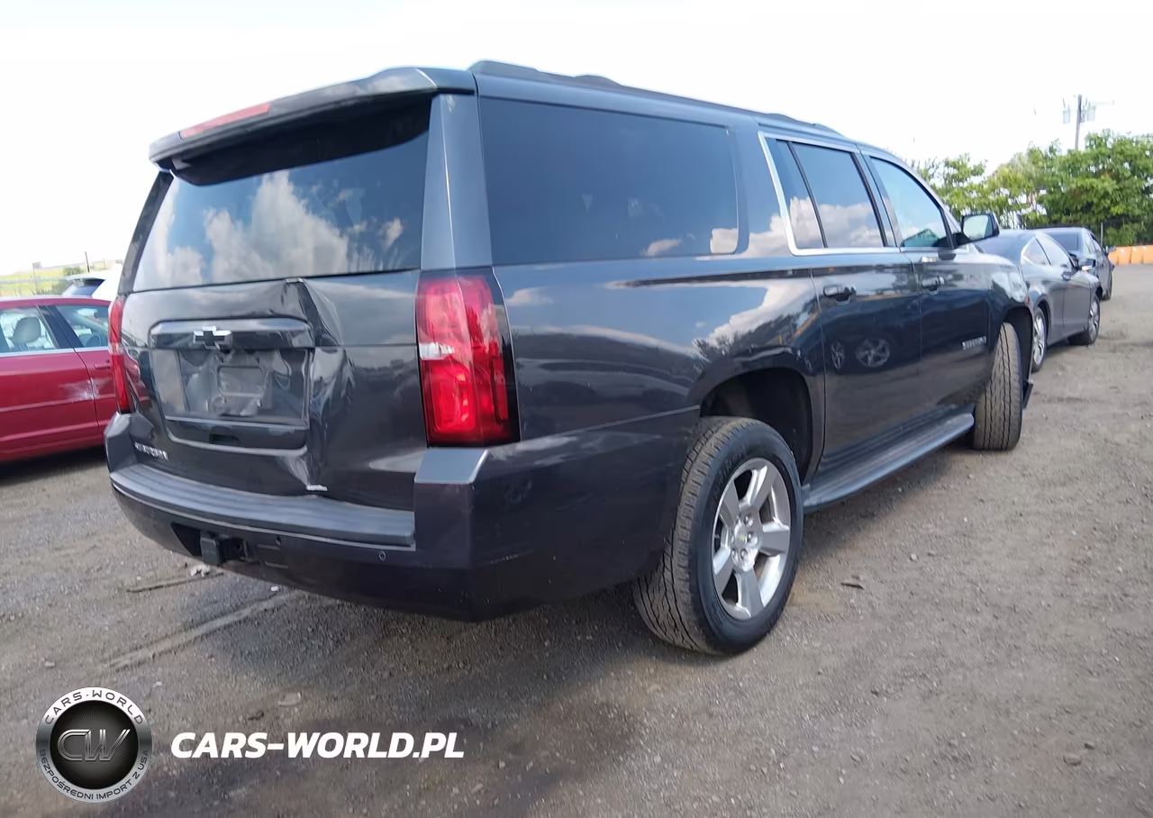 2018 Chevrolet Suburban Ls VIN:1GNSKGKC6JR209900 - 4