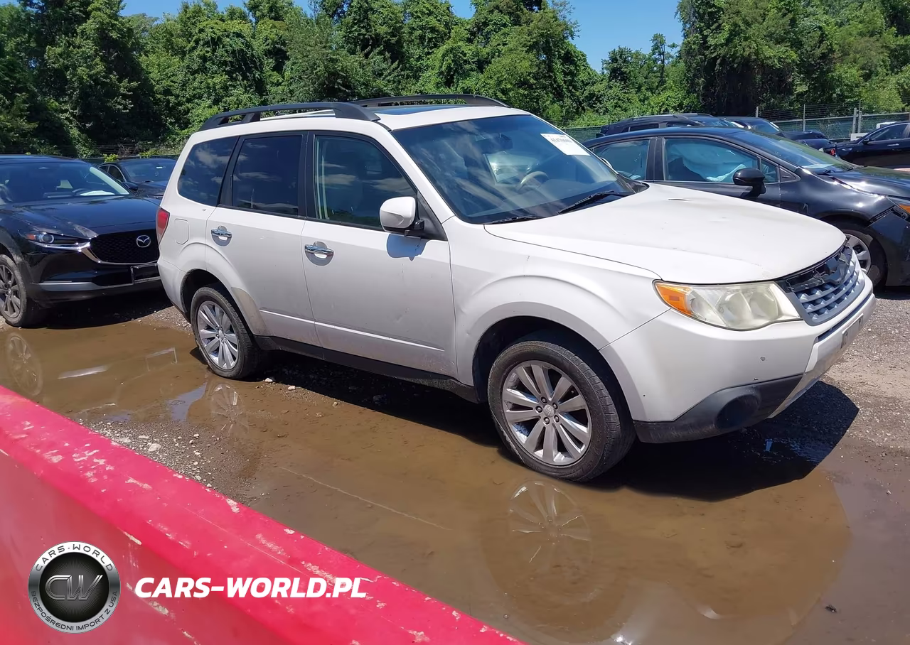 2011 Subaru Forester 2.5X Premium – zdjęcie 1 z 12