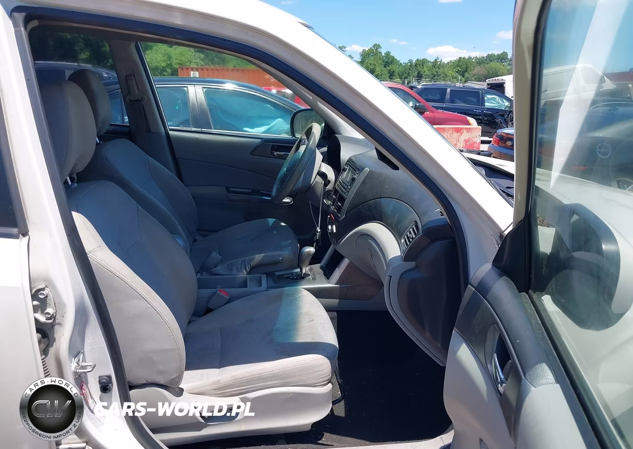 2011 Subaru Forester 2.5X Premium VIN:JF2SHADC7BH780614 - 5