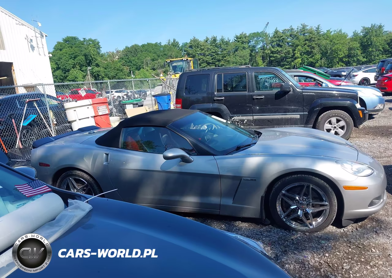 2005 Chevrolet Corvette VIN:1G1YY34U355122235 - 13