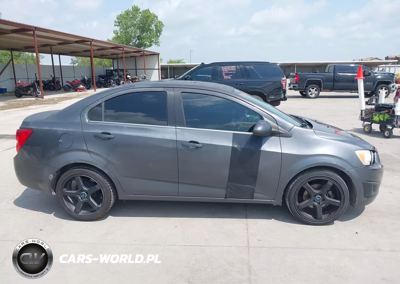 2013 Chevrolet Sonic Lt Auto VIN:1G1JC5SH1D4147057 - 13