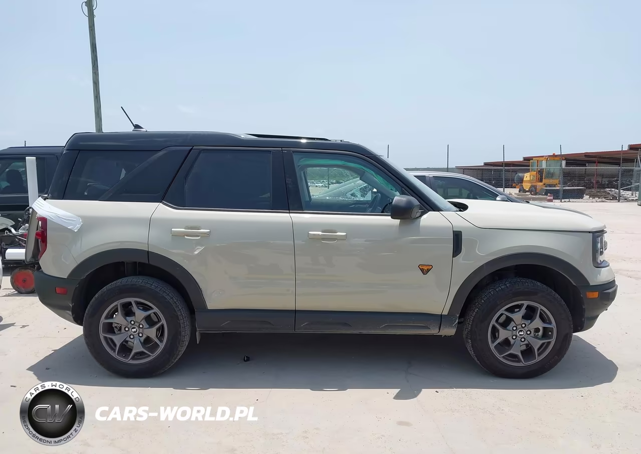 2024 Ford Bronco Sport Badlands VIN:3FMCR9D93RRE08257 - 14