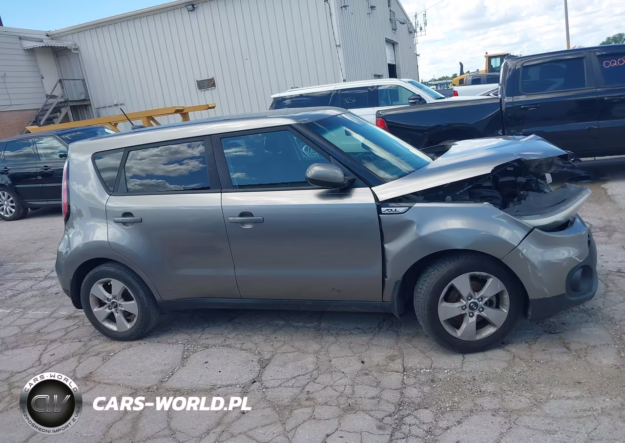 2017 Kia Soul VIN:KNDJN2A22H7441407 - 13