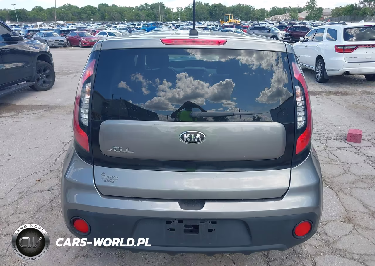 2017 Kia Soul VIN:KNDJN2A22H7441407 - 16