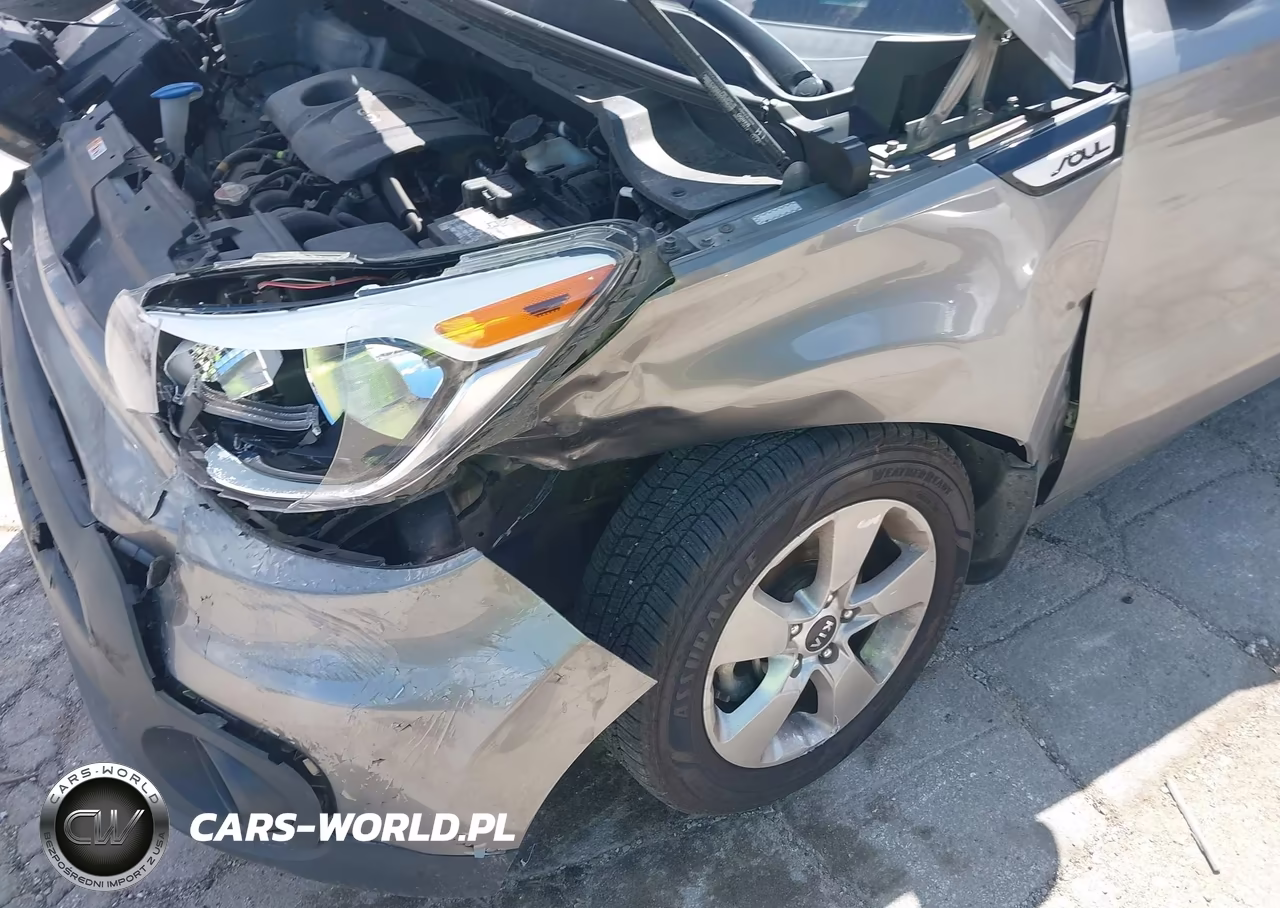2017 Kia Soul VIN:KNDJN2A22H7441407 - 6