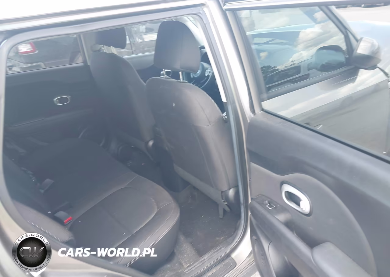 2017 Kia Soul VIN:KNDJN2A22H7441407 - 8