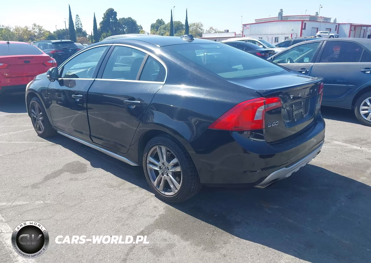 2012 Volvo S60 T5 VIN:YV1622FS6C2084675 - 3