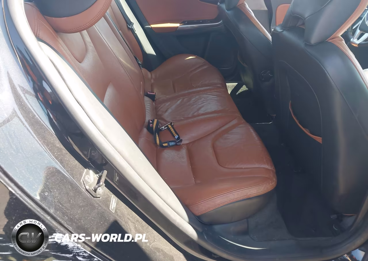 2012 Volvo S60 T5 VIN:YV1622FS6C2084675 - 8