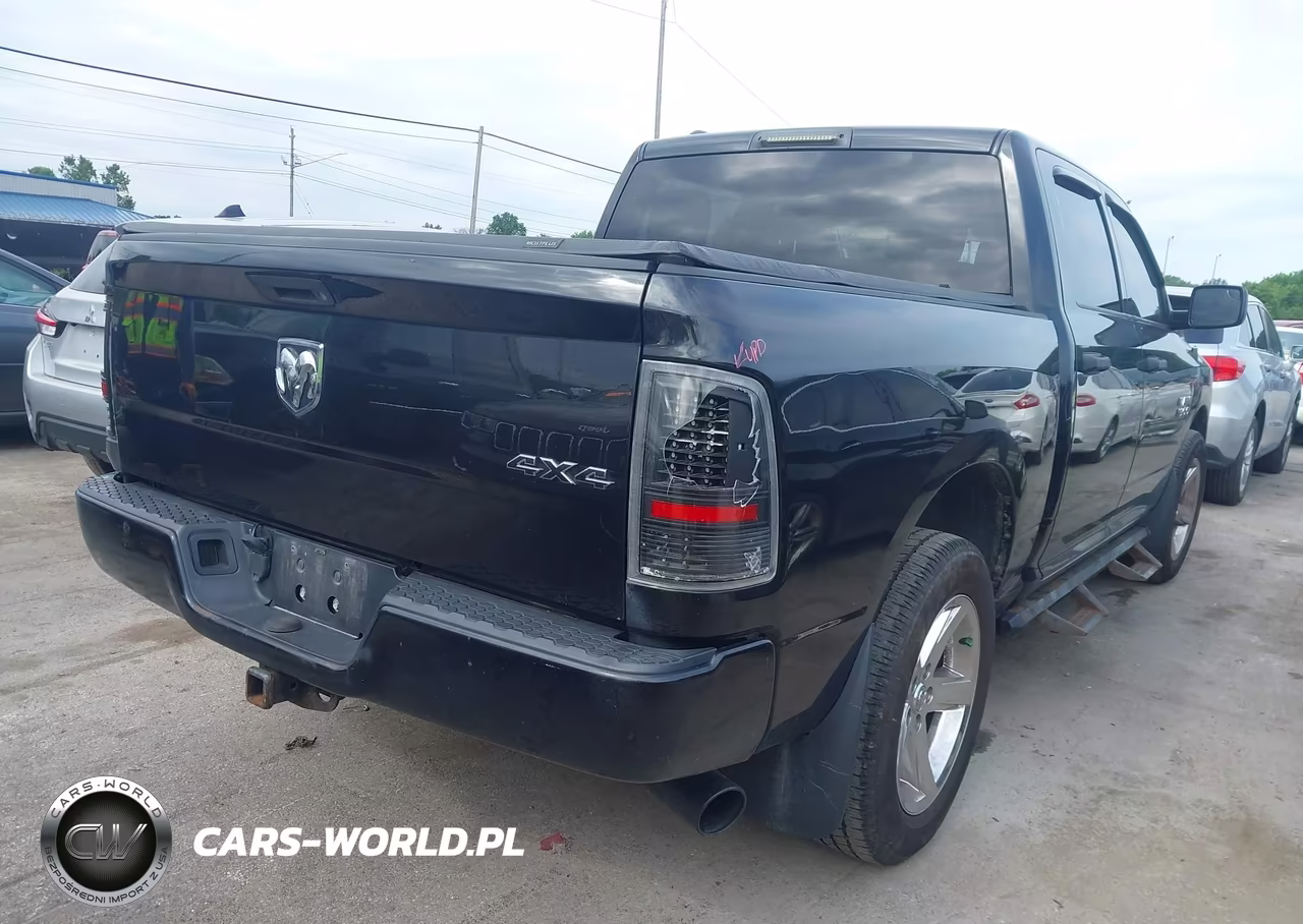 2016 Ram 1500 Express VIN:1C6RR7KG1GS410070 - 4