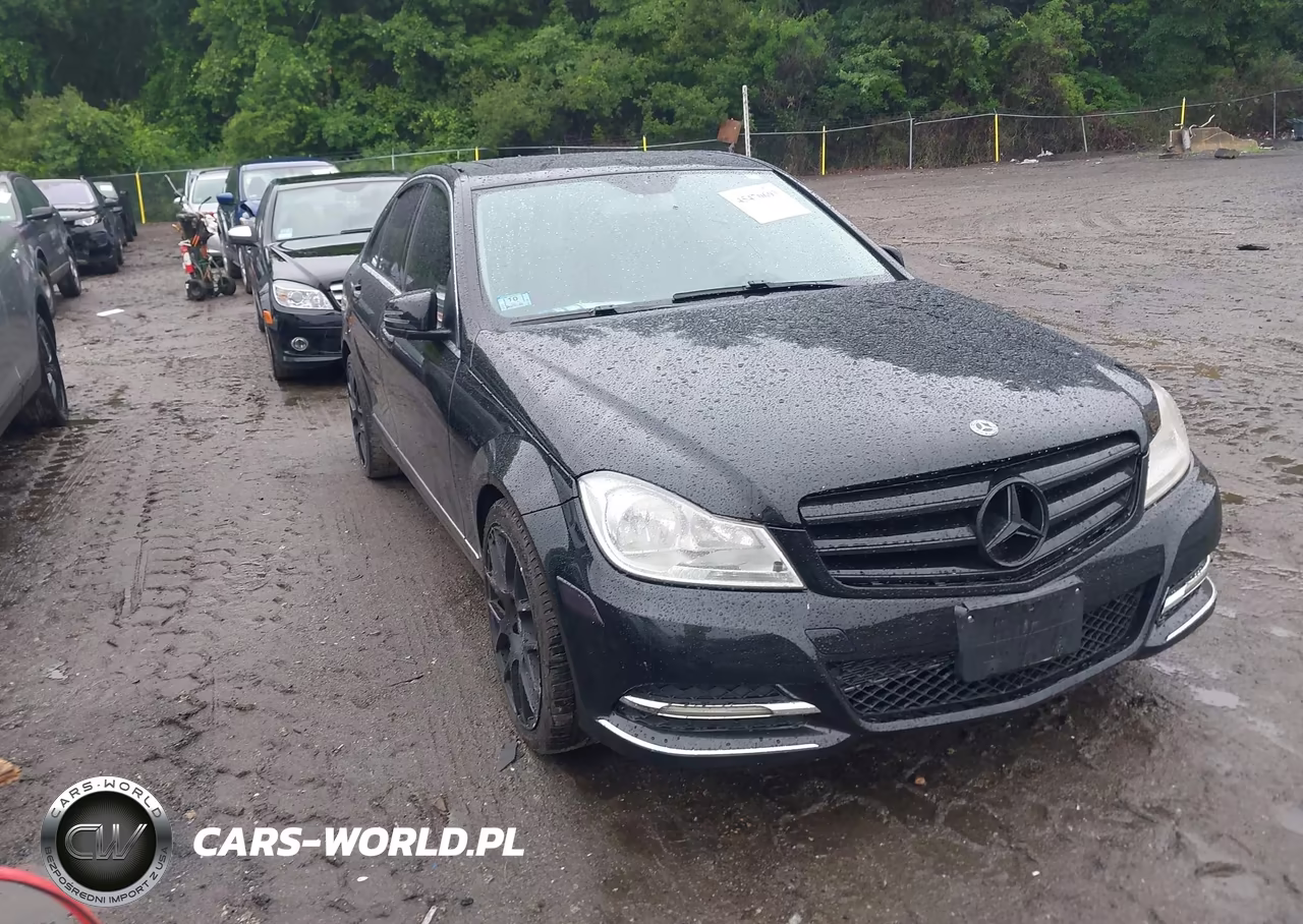 2013 Mercedes-Benz C 300 Luxury 4Matic – zdjęcie 1 z 16