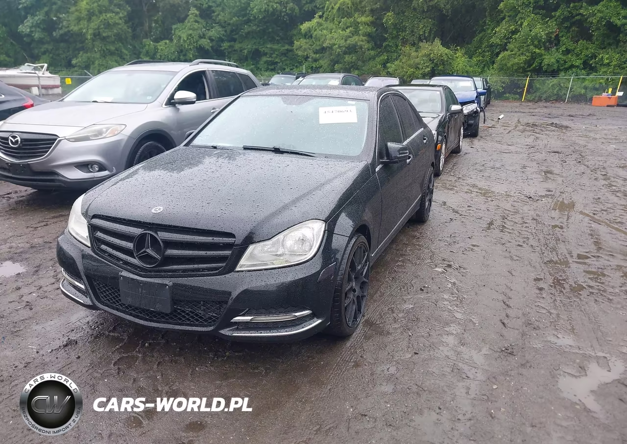 2013 Mercedes-Benz C 300 Luxury 4Matic VIN:WDDGF8AB2DR283374 - 2