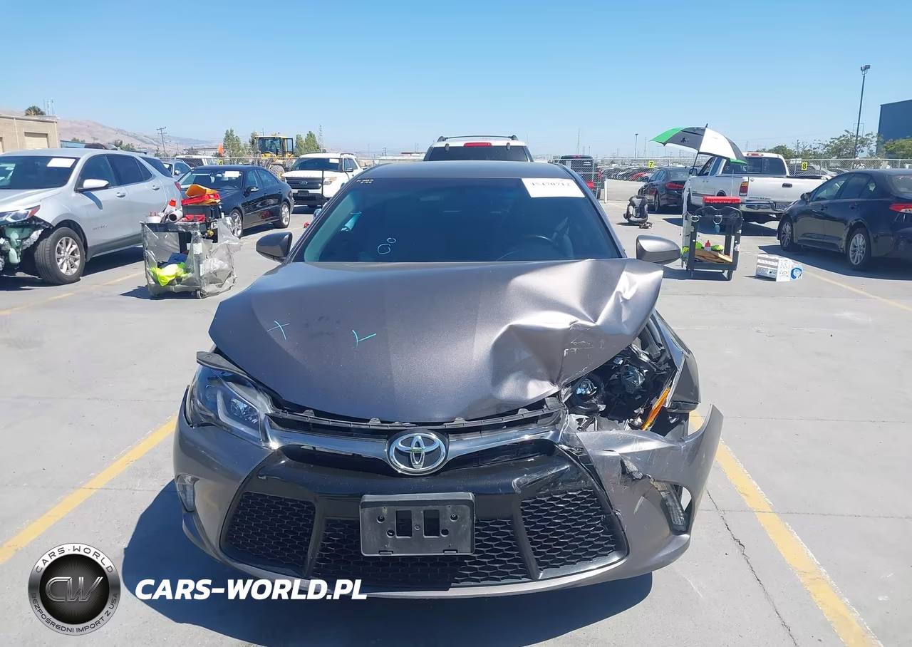 2016 Toyota Camry Se VIN:4T1BF1FK9GU174721 - 13