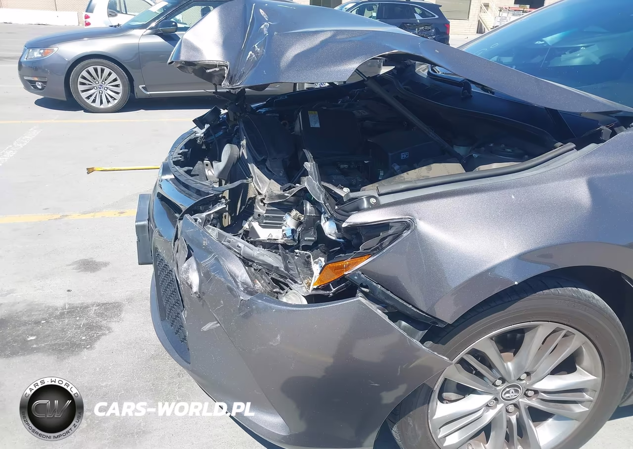 2016 Toyota Camry Se VIN:4T1BF1FK9GU174721 - 18