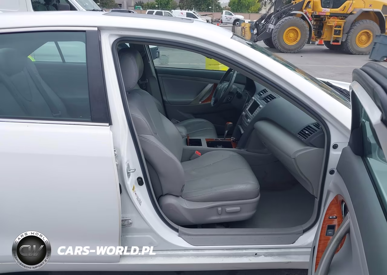 2011 Toyota Camry Xle V6 VIN:4T1BK3EK8BU615109 - 5