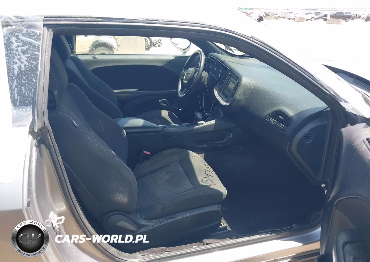 2017 Dodge Challenger Sxt VIN:2C3CDZAG8HH594513 - 5