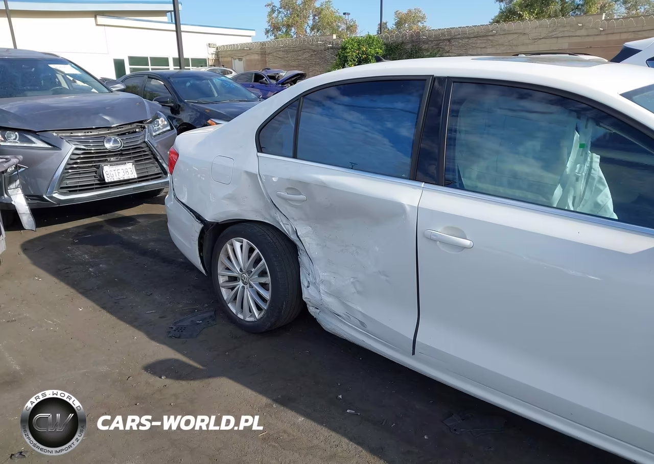 2011 Volkswagen Jetta 2.5L Sel VIN:3VWLZ7AJ8BM005799 - 6