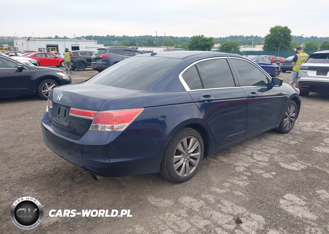 2012 Honda Accord 2.4 Ex-L VIN:1HGCP2F82CA163136 - 4