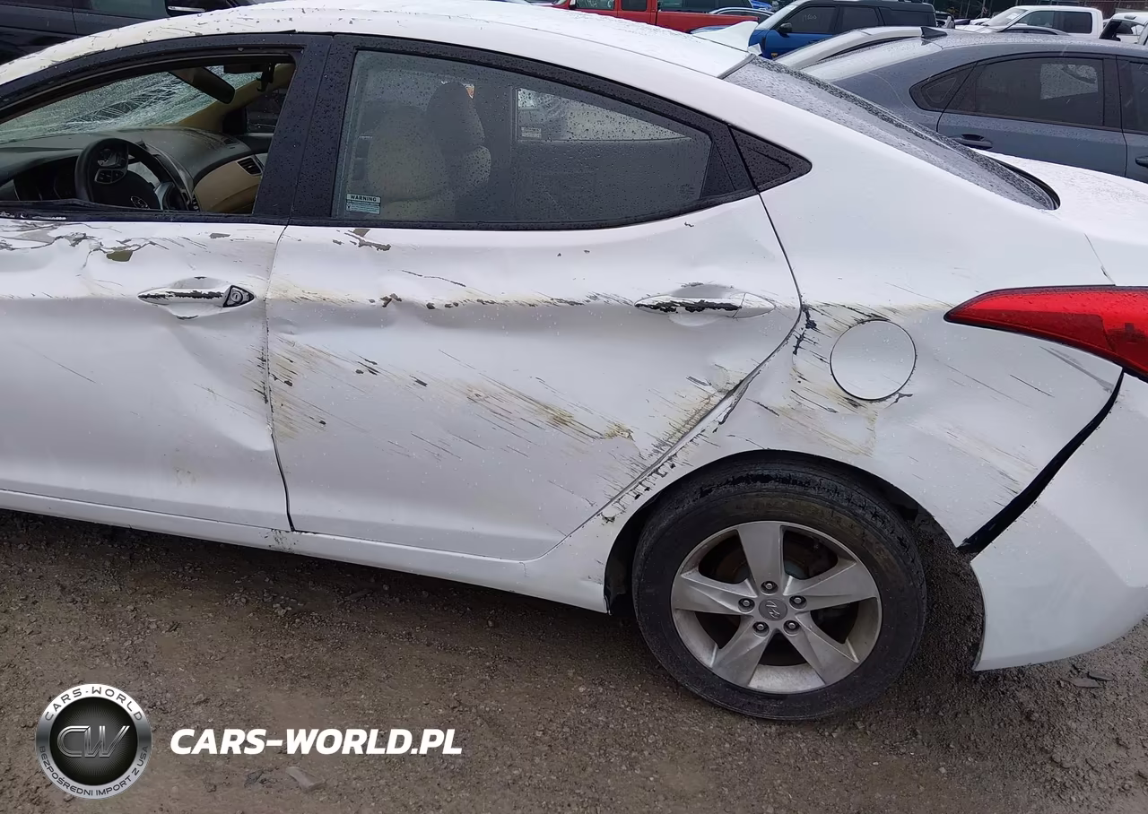 2012 Hyundai Elantra Gls VIN:5NPDH4AE2CH073213 - 16