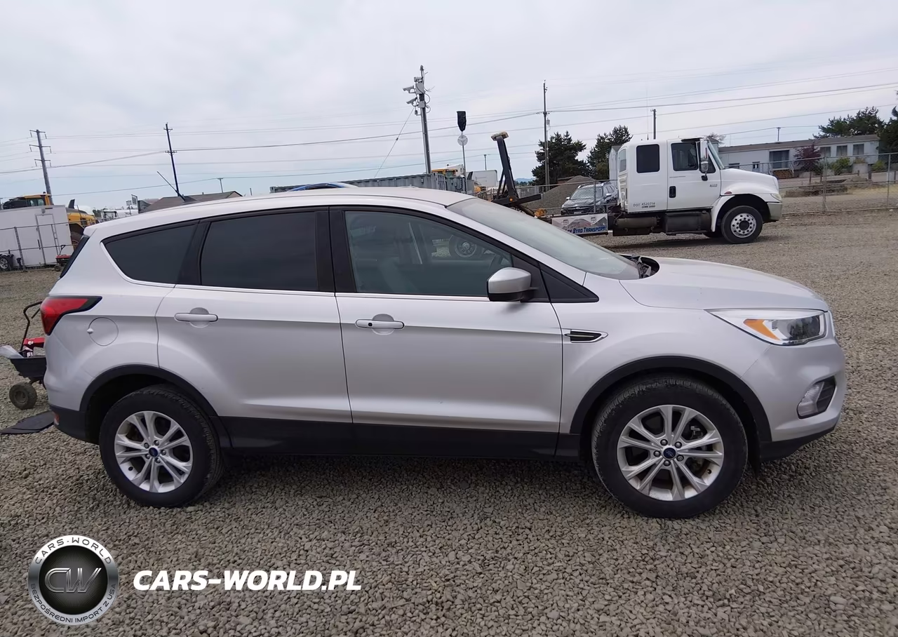 2019 Ford Escape Se VIN:1FMCU9GD2KUA65812 - 13