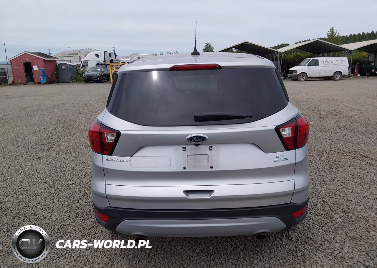 2019 Ford Escape Se VIN:1FMCU9GD2KUA65812 - 16