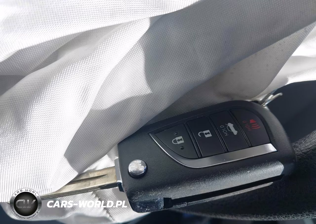 2023 Toyota Corolla Hybrid Le VIN:JTDBCMFE8P3004526 - 11