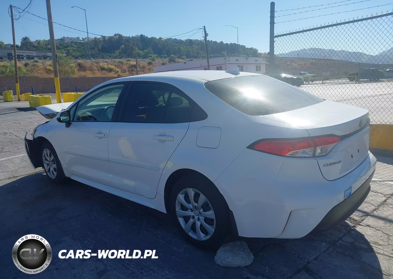 2023 Toyota Corolla Hybrid Le VIN:JTDBCMFE8P3004526 - 3