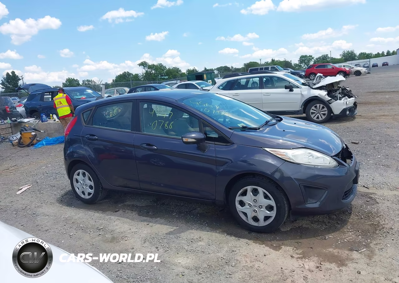 2013 Ford Fiesta Se VIN:3FADP4EJXDM112741 - 14