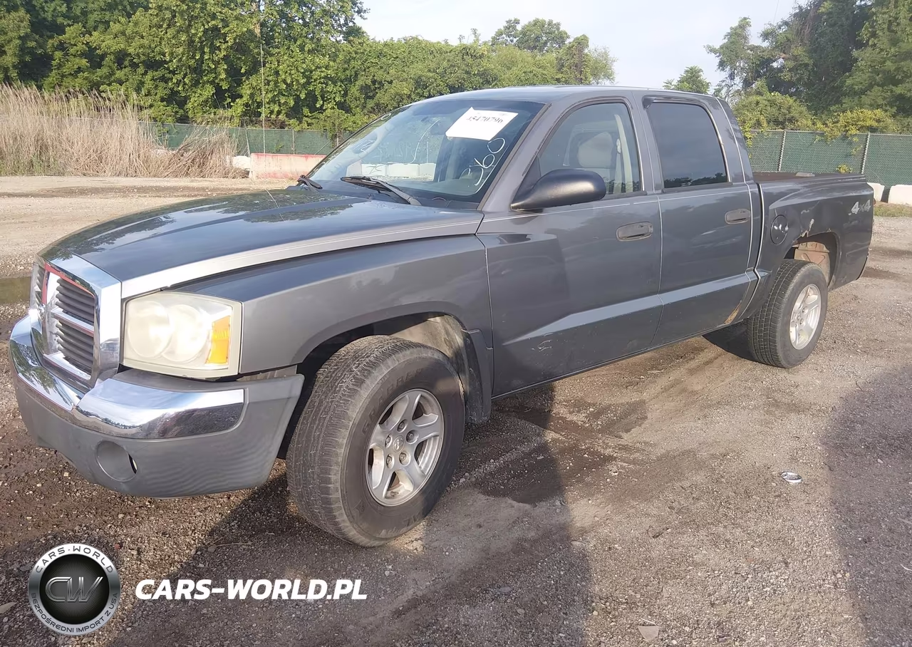 2005 Dodge Dakota Slt VIN:1D7HW48K35S210561 - 2