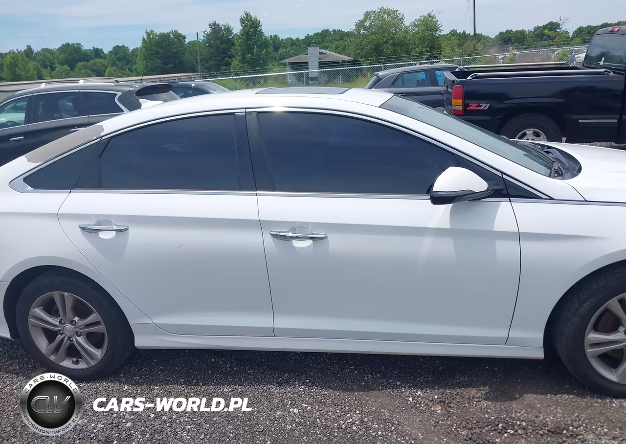 2018 Hyundai Sonata Limited VIN:5NPE34AF0JH649972 - 13