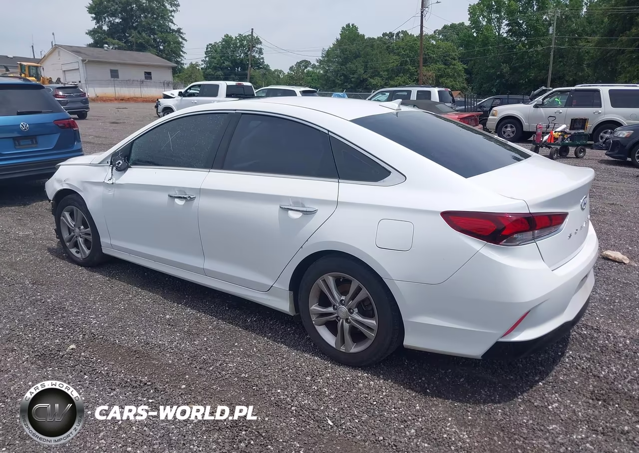 2018 Hyundai Sonata Limited VIN:5NPE34AF0JH649972 - 3