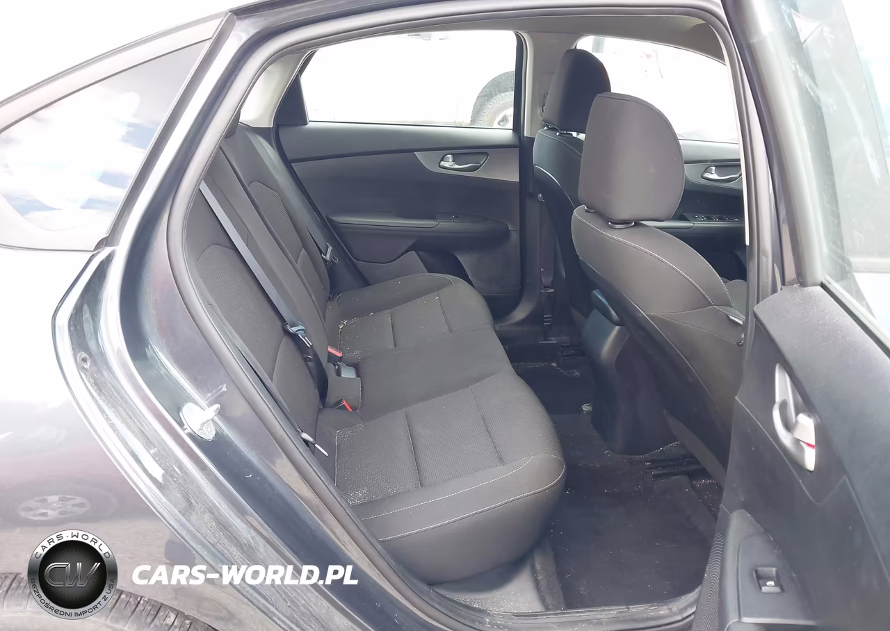 2021 Kia Forte Lxs VIN:3KPF24AD3ME267692 - 8